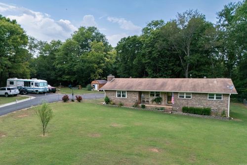 621 Arrowhead Rd, Malvern, AR, 72104-3670 | Card Image
