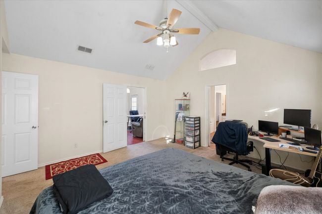 Primary bedroom features an en suite bathroom. | Image 26