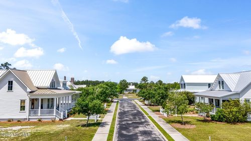 8-81 Boathouse Rd, Oriental, NC, 28571-1201 | Card Image