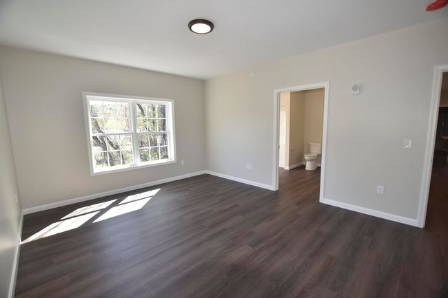 301 - 217 Rockingham Rd, Condo with 2 bedrooms, 2 bathrooms and null parking in Londonderry NH | Image 11