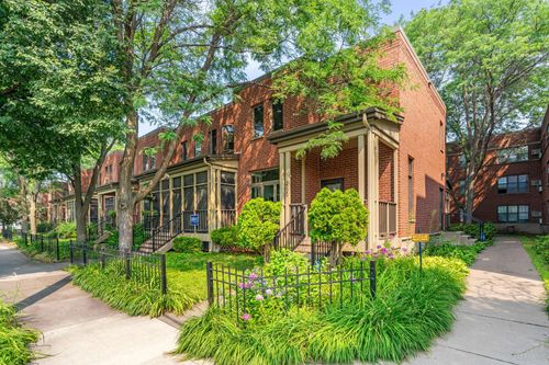 2020 S 6th St, Minneapolis, MN, 55454-1335 | Card Image