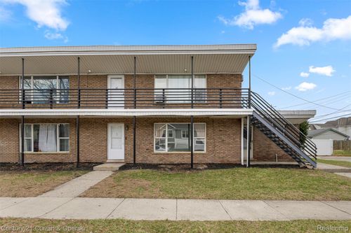 3615 4th St, Wyandotte, MI, 48192-6576 | Card Image