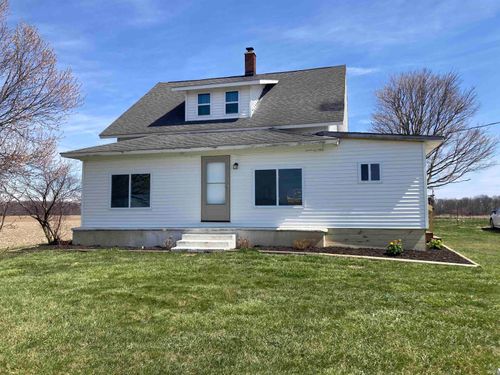 8406 N State Road 17, Lucerne, IN, 46950-9207 | Card Image