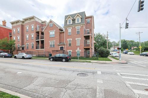 203 E University Ave, Cincinnati, OH, 45219 | Card Image