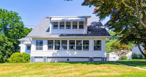 8 Homestead Ave, Derby, CT, 06418-2504 | Card Image