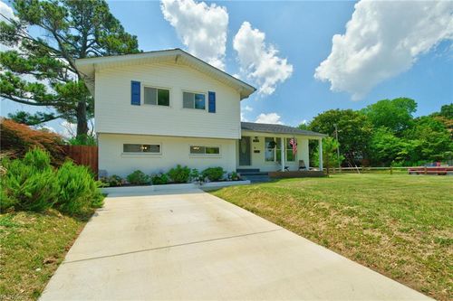 2905 Creekwood Rd, Norfolk, VA, 23518-2305 | Card Image