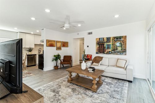 209-1200 E 52nd Street, Austin, TX, 78723 | Card Image