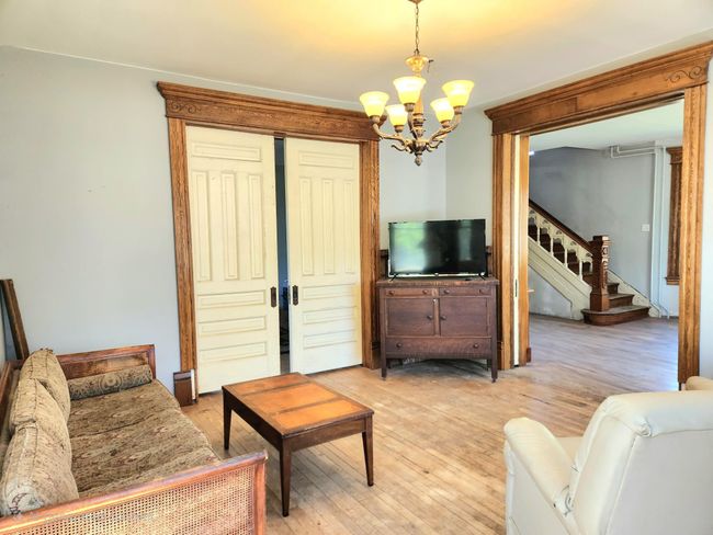 pocket doors to dining room | Image 16