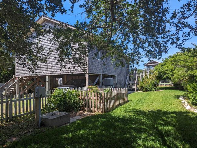 52 Fish Camp Ln, House other with 3 bedrooms, 2 bathrooms and null parking in Ocracoke NC | Image 30