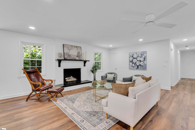 505 E Hackney Rd, House other with 3 bedrooms, 2 bathrooms and 2 parking in Greer SC | Image 9