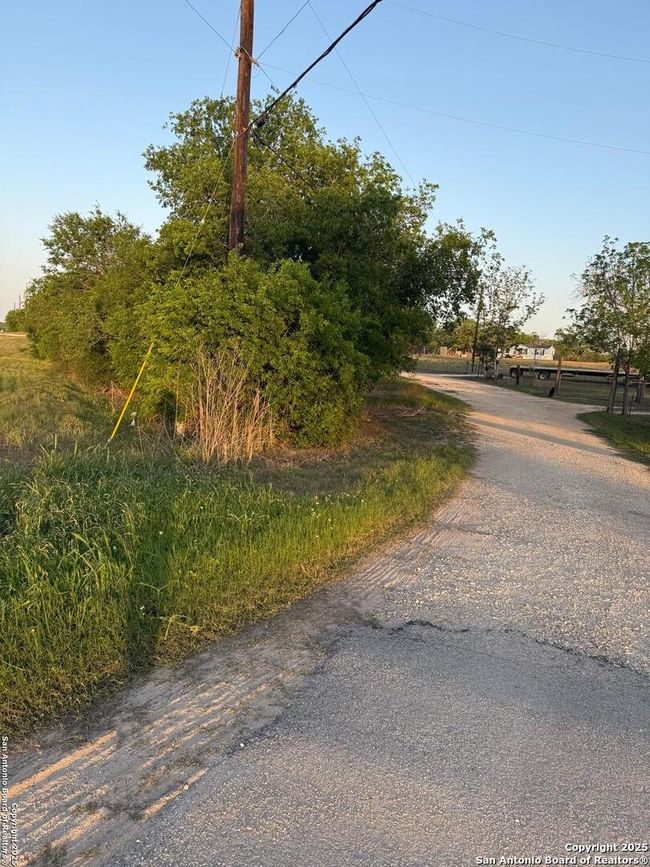 4984 S Loop 1604 E, Home with 0 bedrooms, 0 bathrooms and null parking in Elmendorf TX | Image 6