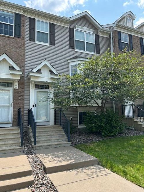 3852 La Belle St, Columbia Heights, MN, 55421-5032 | Card Image