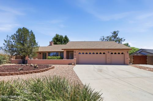 7451 Granite Vw, Prescott Valley, AZ, 86315-3431 | Card Image