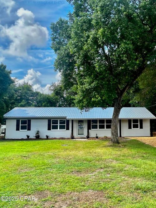 1117 10th Ave, Graceville, FL, 32440-2004 | Card Image