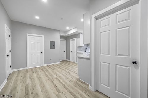 apt-d2-53 Henry St, Passaic, NJ, 07055-4040 | Card Image