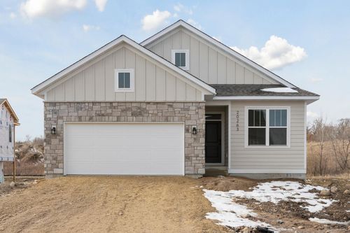 10926 37th St N, Lake Elmo, MN, 55042-5528 | Card Image
