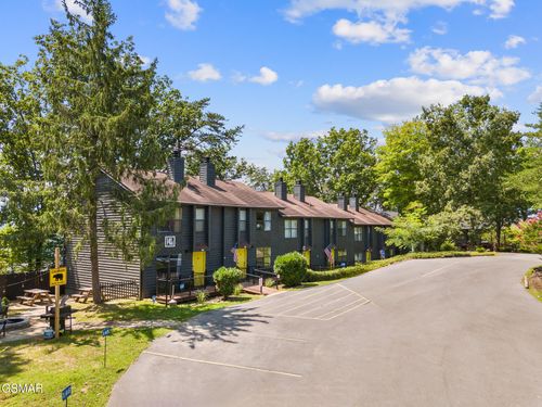 141-3729 Plaza Way, Pigeon Forge, TN, 37863-3135 | Card Image