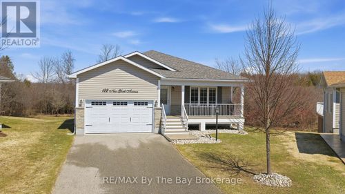 122 New York Avenue, Wasaga Beach, ON, L9Z3A8 | Card Image