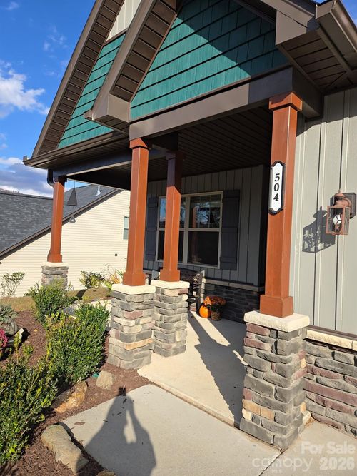 504 Rosebud Orchid Way, Weaverville, NC, 28787-0673 | Card Image