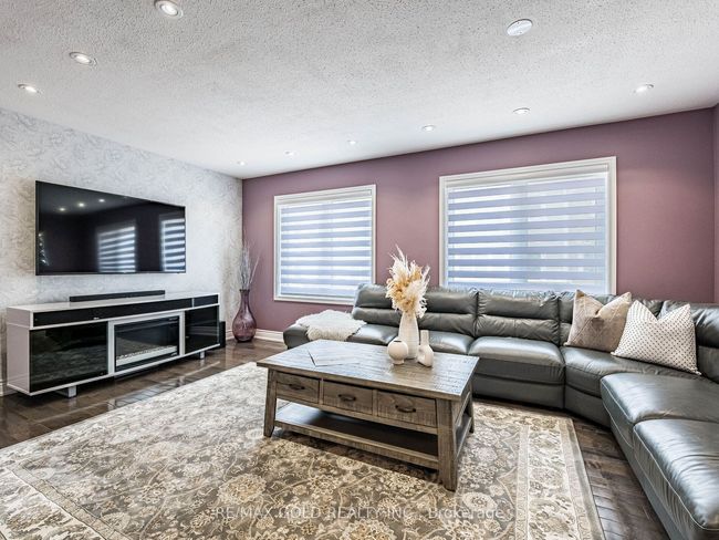 12 Affleck Rd, House attached with 4 bedrooms, 3 bathrooms and 2 parking in Brampton ON | Image 8