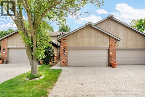 4-65 Fairway Crescent, Amherstburg, ON, N9V3T7 | Card Image