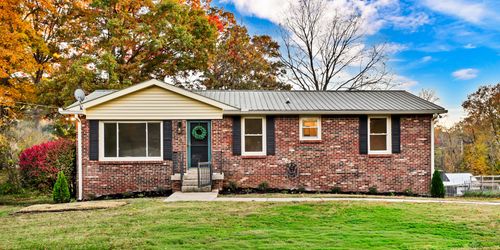 310 Lake Court Dr, Clarksville, TN, 37043-5809 | Card Image