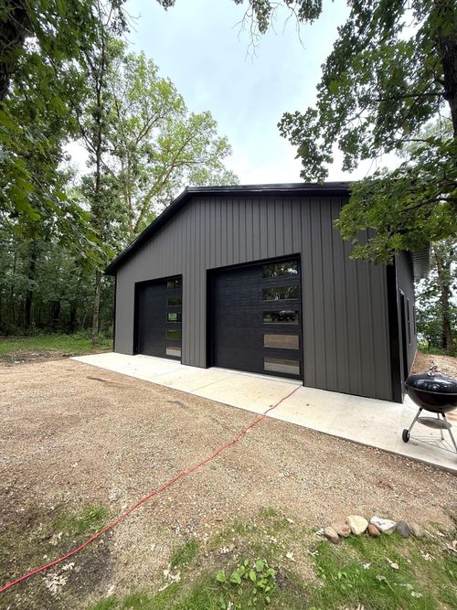 10988 203rd Ave Ne, New London, MN, 56273 | Card Image