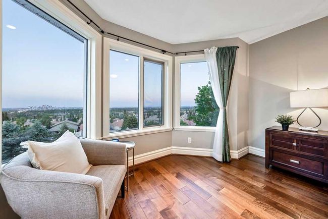 169 Signature Way Sw, House other with 5 bedrooms, 4 bathrooms and 4 parking in Calgary AB | Image 25