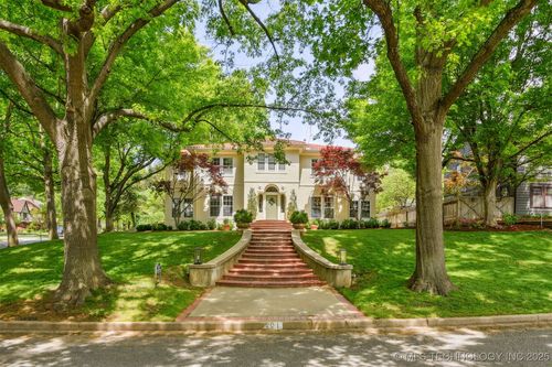 201 E 24th Pl, Tulsa, OK, 74114-2605 | Card Image