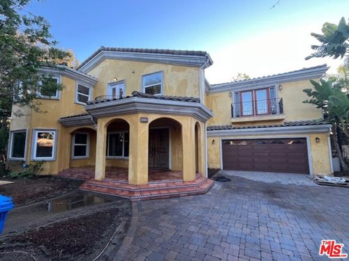 8302 S Sepulveda Boulevard, Los Angeles, CA, 90045 | Card Image