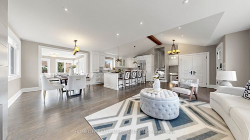 1549 Elite Rd, Mississauga, ON, L5J3B3 | Card Image