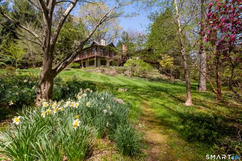 155 Labbance Lane, Fairfield, CT, 06824 | Card Image