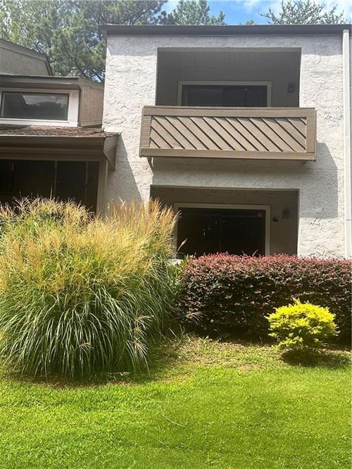 435 Seasons Pkwy, Norcross, GA, 30093-3132 | Card Image