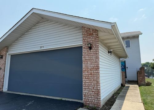 2575 Brookwood Dr, Crown Point, IN, 46307 | Card Image