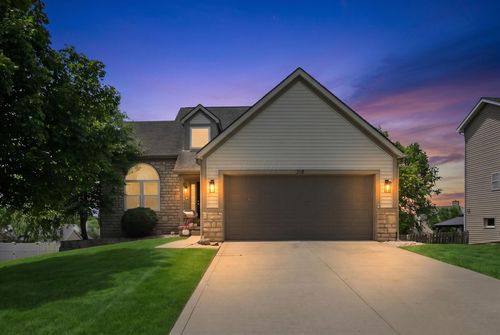 218 Kyber Run Cir, Johnstown, OH, 43031-9618 | Card Image