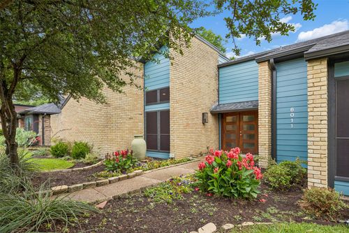 6011 Davenport Rd, Dallas, TX, 75248-2120 | Card Image