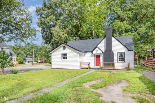 310 Atlantic Christian Col Dr W, Wilson, NC, 27893-3018 | Card Image