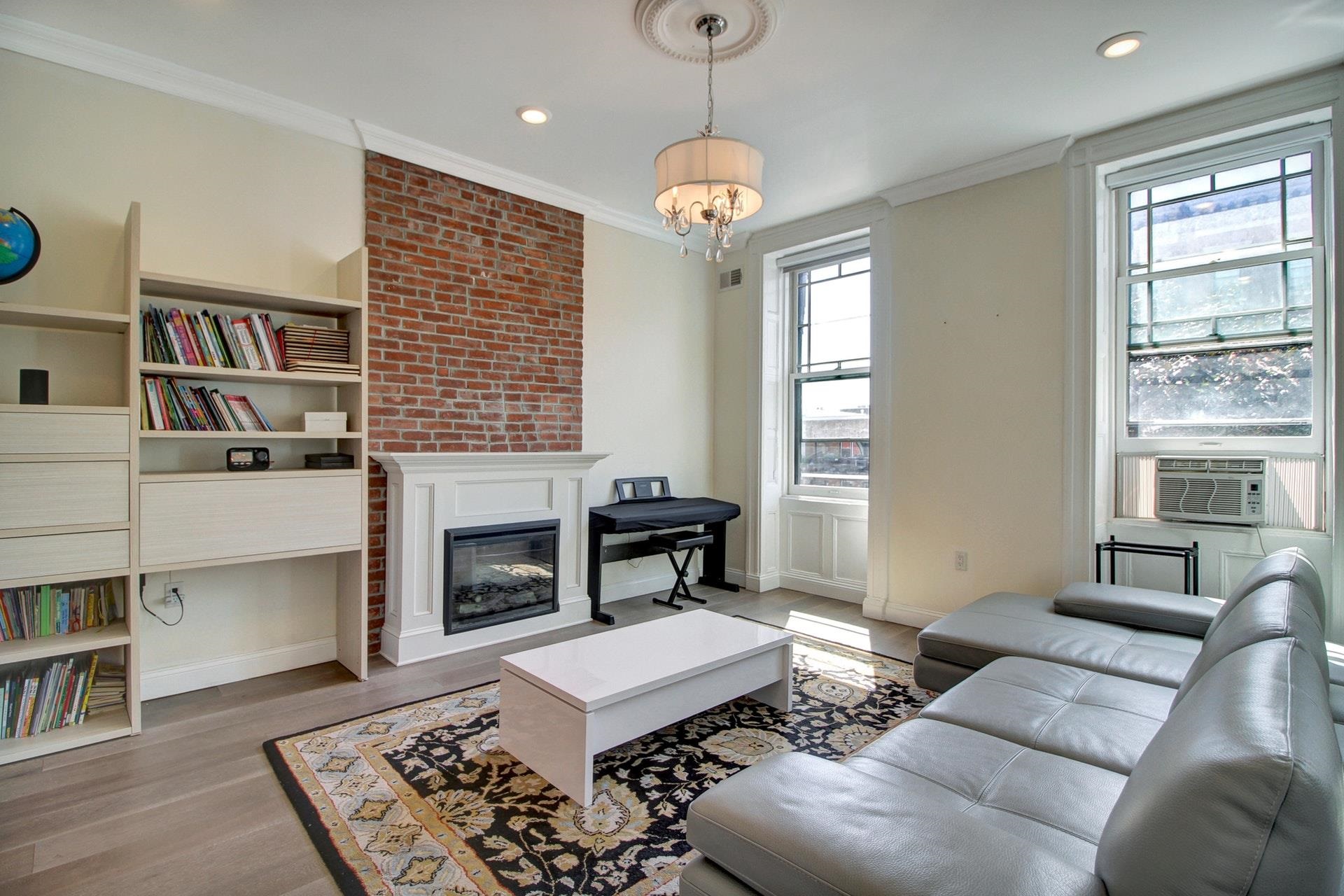 Residential Lease in Hoboken 4