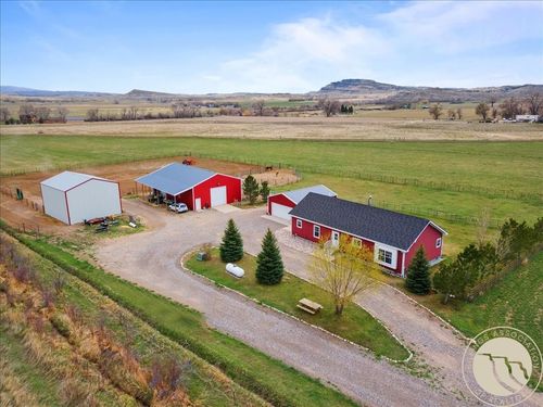1662 Highway 72, Bridger, MT, 59014-9600 | Card Image