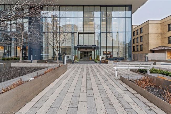 206 - 57 St Joseph St, House attached with 2 bedrooms, 1 bathrooms and null parking in Toronto ON | Image 32