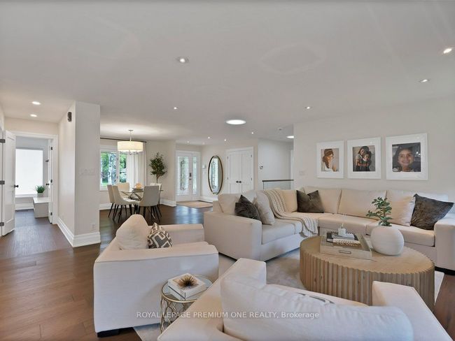 27 Cain Crt, House other with 4 bedrooms, 4 bathrooms and 6 parking in Nobleton ON | Image 5