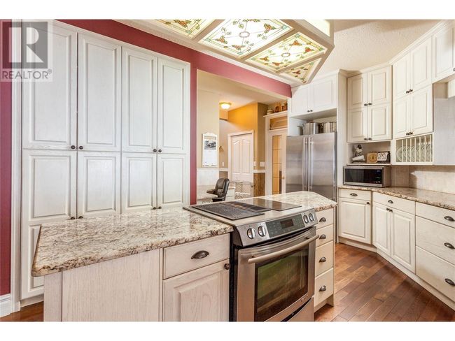 6655 Cosens Bay Rd, House other with 7 bedrooms, 5 bathrooms and 8 parking in Coldstream BC | Image 21