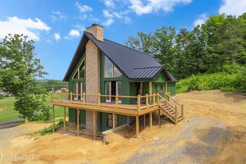 2773 Clabo Rd, Sevierville, TN, 37862-8539 | Card Image
