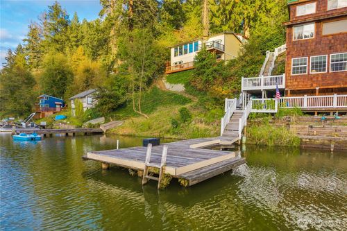 39522 Ski Park Rd E, Eatonville, WA, 98328-8372 | Card Image