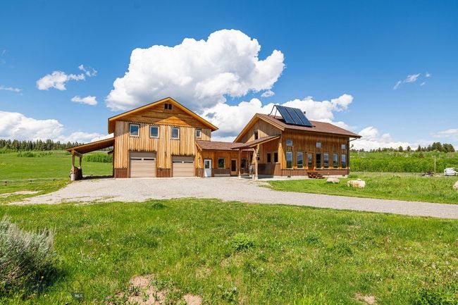 241 Aspen Loop Rd, House other with 4 bedrooms, 3 bathrooms and null parking in West Yellowstone MT | Image 4