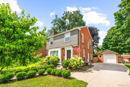 1978 Catalpa Dr, Berkley, MI, 48072-1804 | Card Image