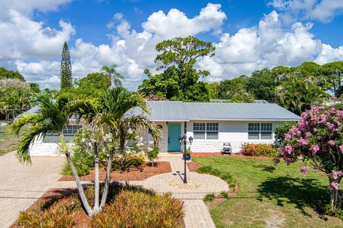 1252 Se Madison Ave, Stuart, FL, 34996-5835 | Card Image