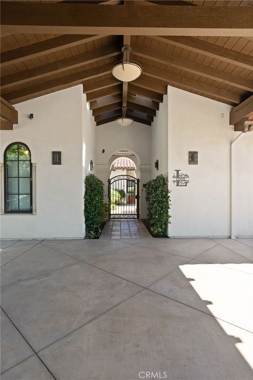 14490 Green Acres Dr, Beaumont, CA, 92223-2825 | Card Image