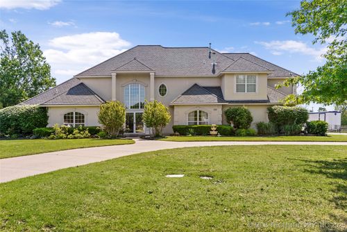 3405 Aster Ave, Broken Arrow, OK, 74012-9417 | Card Image