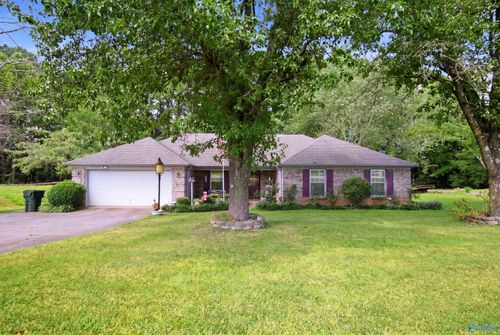 6578 Wall Triana Hwy, Madison, AL, 35757-7401 | Card Image